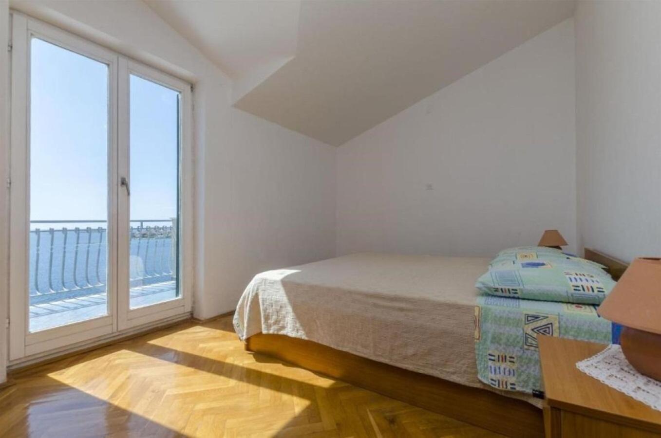 Apartments Mil - 80M From The Sea Sevid Eksteriør bilde